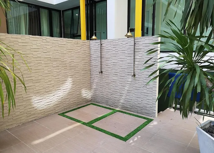 W Pool And Gym Near Mrt Station And Malls Apartment