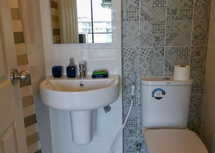 Apartment W Pool And Gym Near Mrt Station And Malls *