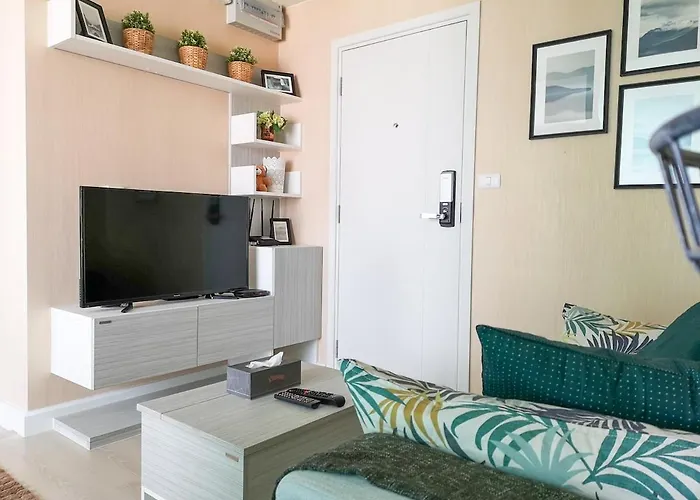 W Pool And Gym Near Mrt Station And Malls
